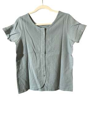 Tulip B Blue Short Sleeve Seersucker Button Back Top